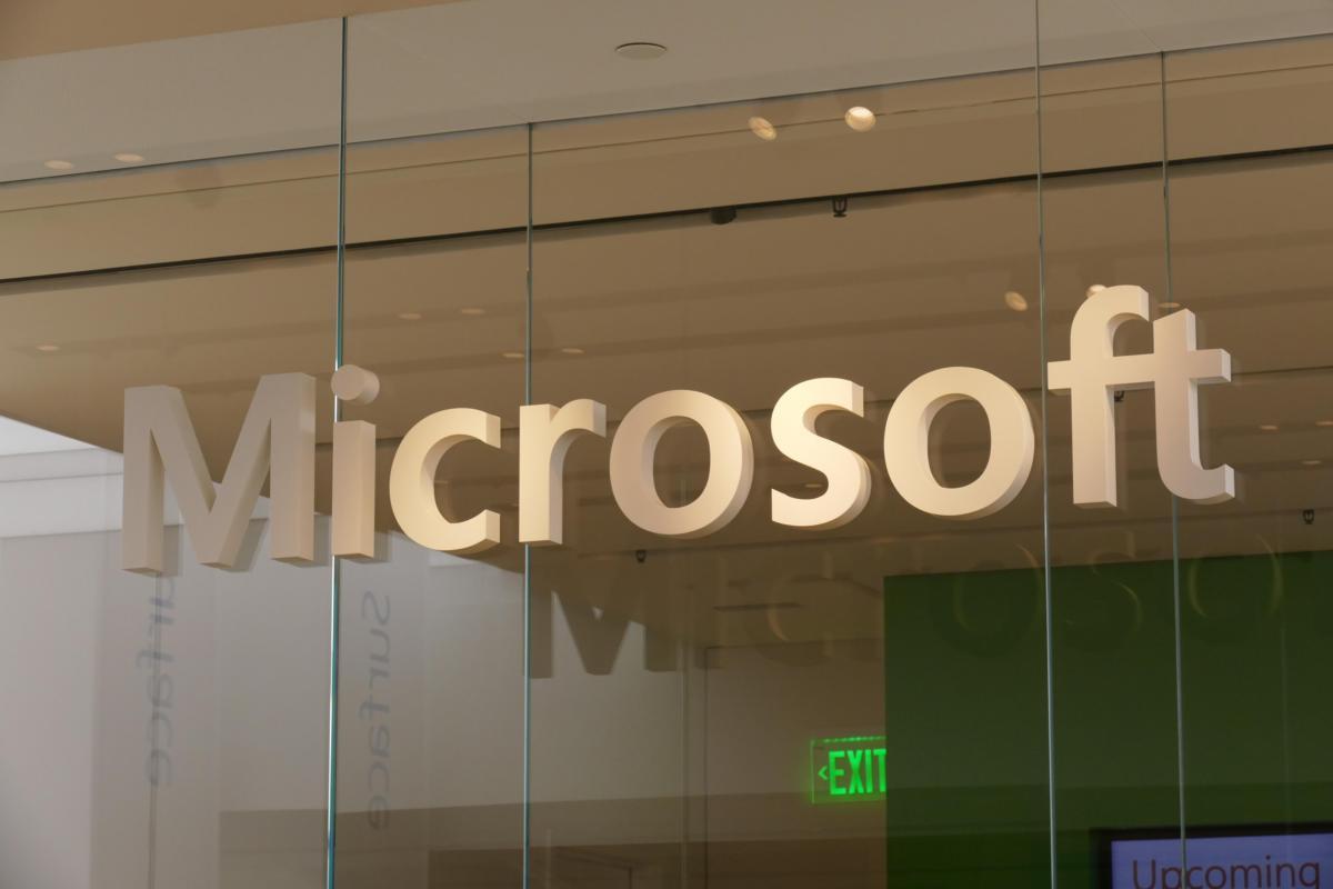 Microsoft reiterates October end for Office 2010 support